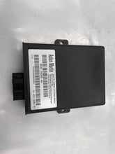 Load image into Gallery viewer, Computer 2010 - NW451708