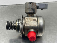 Load image into Gallery viewer, FUEL PUMP 135i 335i 335i GT 535i 535i Gt 640I 740i 740il 12-15 - NW478548