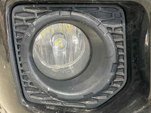 Load image into Gallery viewer, FOG LAMP LIGHT LR2 LR4 11 12 13 14 15 16 Bumper Mounted - NW531406