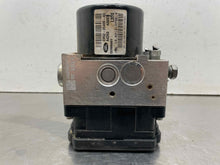 Load image into Gallery viewer, ABS ANTI-LOCK BRAKE PUMP Land Rover LR2 2012 12 - NW531229