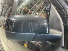 Load image into Gallery viewer, Side View Door Mirror Land Rover LR2 2012 - NW531324