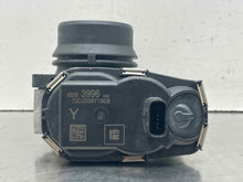 Load image into Gallery viewer, Throttle Body Cadillac XT4 2021 - NW538236