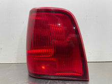 Load image into Gallery viewer, OUTER TAIL LIGHT LAMP Lincoln Navigator 03 04 05 06 Right - NW533388