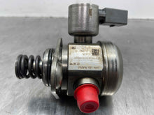 Load image into Gallery viewer, FUEL PUMP 135i 335i 335i GT 535i 535i Gt 640I 740i 740il 12-15 - NW547604