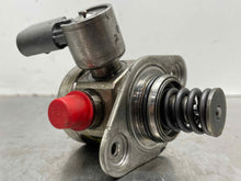 Load image into Gallery viewer, FUEL PUMP 135i 335i 335i GT 535i 535i Gt 640I 740i 740il 12-15 - NW547604