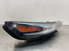 Load image into Gallery viewer, Headlight Lamp Assembly Hyundai Santa Fe 2019 - NW553396