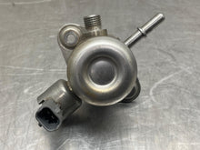 Load image into Gallery viewer, FUEL PUMP Edge Escape Explorer Focus Fusion Taurus MKC MKT MKZ 12-18 - NW565728