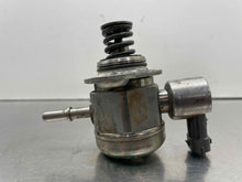 Load image into Gallery viewer, FUEL PUMP Land Rover Evoque LR2 12 13 14 15 16 17 - NW586560