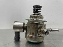 Load image into Gallery viewer, FUEL PUMP Land Rover Evoque LR2 12 13 14 15 16 17 - NW586634