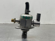 Load image into Gallery viewer, FUEL PUMP Beetle Golf Golf GTI Jetta Passat 14 15 16 - NW589030