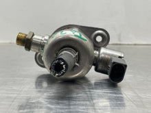 Load image into Gallery viewer, FUEL PUMP Beetle Golf Golf GTI Jetta Passat 14 15 16 - NW589030
