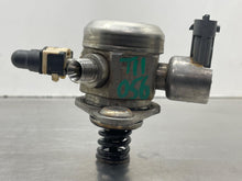 Load image into Gallery viewer, FUEL PUMP Land Rover Evoque LR2 12 13 14 15 16 17 - NW590078