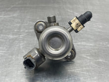 Load image into Gallery viewer, FUEL PUMP Land Rover Evoque LR2 12 13 14 15 16 17 - NW590078