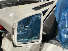 Load image into Gallery viewer, SIDE VIEW DOOR MIRROR Gl350 Gl450 Gl550 GL63 AMG ML350 12-16 Left - NW539193