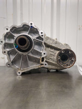 Load image into Gallery viewer, TRANSFER CASE ML320 ML350 ML550 E320 E350 GL450 06 07 08 09 - 12 - NW539357
