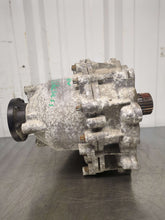 Load image into Gallery viewer, TRANSFER CASE ML320 ML350 ML550 E320 E350 GL450 06 07 08 09 - 12 - NW539357
