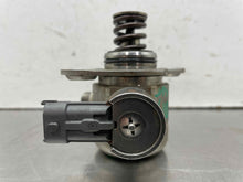 Load image into Gallery viewer, FUEL PUMP Jaguar Vanden Pl XF XFR XJ XJL XJR XK XKR 2010-2015 - NW601834