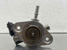 Load image into Gallery viewer, FUEL PUMP Santa Fe Sonata Sonata Hybrid Tucson Optima Sorento Sportage 15-20 - NW607691