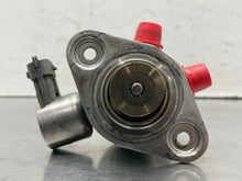 Load image into Gallery viewer, FUEL PUMP Jaguar Vanden Pl XF XFR XJ XJL XJR XK XKR 2010-2015 - NW622236
