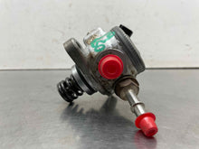 Load image into Gallery viewer, FUEL PUMP Infiniti Q50 Q60 2016 16 2017 17 2018 18 2019 19 - NW623094