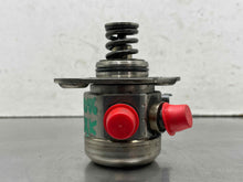 Load image into Gallery viewer, FUEL PUMP Jaguar Vanden Pl XF XFR XJ XJL XJR XK XKR 2010-2015 - NW623513