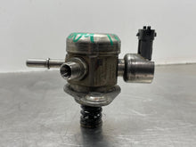 Load image into Gallery viewer, FUEL PUMP Land Rover Evoque LR2 12 13 14 15 16 17 - NW631152