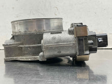 Load image into Gallery viewer, Throttle Body SIERRA DENALI 2500 2021 - NW638284