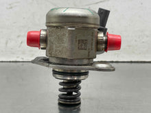 Load image into Gallery viewer, FUEL PUMP BMW X5 X6 14 15 16 17 18 19 - NW654946