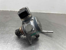 Load image into Gallery viewer, Fuel Pump VOLVO XC60 2018 - NW670521