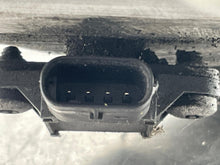 Load image into Gallery viewer, INTERCOOLER 550i 550i Gt 650i 750 HYBRID 750i 750il X5 X6 08-15 Right - NW695714