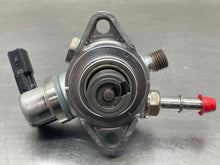 Load image into Gallery viewer, Fuel Pump ECOSPORT 2019 - NW596150
