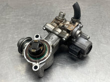 Load image into Gallery viewer, Fuel Pump MERCEDES C-CLASS 2013 - NW707551