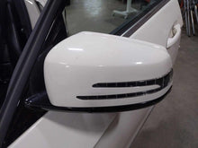Load image into Gallery viewer, SIDE VIEW DOOR MIRROR E300 E350 E400 E550 E63 10 11 12 13 Left - NW707739