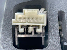 Load image into Gallery viewer, OUTER TAIL LIGHT LAMP E300 E350 E400 E550 E63 10 11 12 13 Left - NW707794