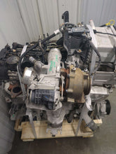Load image into Gallery viewer, Engine Motor SILVERADO 1500 PICKUP 2022 - NW543703