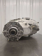 Load image into Gallery viewer, Transfer Case SILVERADO 1500 PICKUP 2022 - NW543762