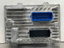 Load image into Gallery viewer, ECU ECM Computer SILVERADO 1500 PICKUP 2022 - NW543622