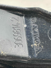 Load image into Gallery viewer, TAIL LIGHT LAMP ASSEMBLY XC90 07 08 09 10 11 12 13 14 UPPER Right - NW543844