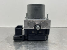 Load image into Gallery viewer, ABS Pump Jaguar XF 2017 - NW548784
