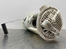 Load image into Gallery viewer, FUEL PUMP Jeep Commander Grand Cherokee 05 06 07 08 09 10 - NW549489