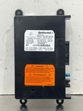 Load image into Gallery viewer, COMMUNICATION CONTROL MODULE COMPUTER B250 E250 Van C250 C300 12-16 - NW549214