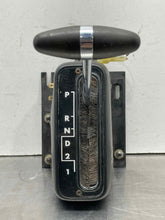 Load image into Gallery viewer, Floor Shifter Jaguar XJS 1990 - NW374956