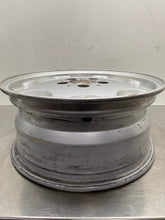 Load image into Gallery viewer, WHEEL Mercedes C220 C280 C230 1994 94 1995 95 96 97 - NW557781