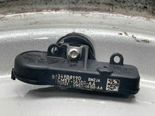 Load image into Gallery viewer, WHEEL RIM Explorer Explorer Sport Trac 11-17 18x8 ALUM 18x8, 5 lug, 4-1/2" - NW552363
