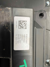 Load image into Gallery viewer, Speedometer Cluster Volvo XC40 2022 - NW557502