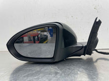 Load image into Gallery viewer, Side View Door Mirror Volkswagen Jetta 2021 - NW559492