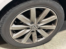 Load image into Gallery viewer, WHEEL RIM Golf Jetta 2006-2014 17x7 ALLOY 17x7, 5 lug, 112mm - NW559224