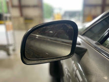 Load image into Gallery viewer, Side View Door Mirror 2010 - NW445925
