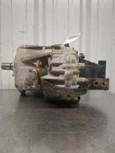 Load image into Gallery viewer, TRANSFER CASE Toyota Sequoia 2005 05 2006 06 2007 07 - NW560259