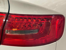 Load image into Gallery viewer, OUTER TAIL LIGHT LAMP A4 S4 2013 13 2014 14 2015 15 2016 16 Right - NW560493